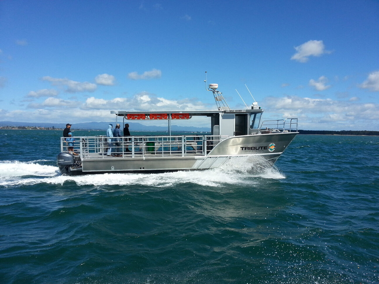 commercial boats musselbarge