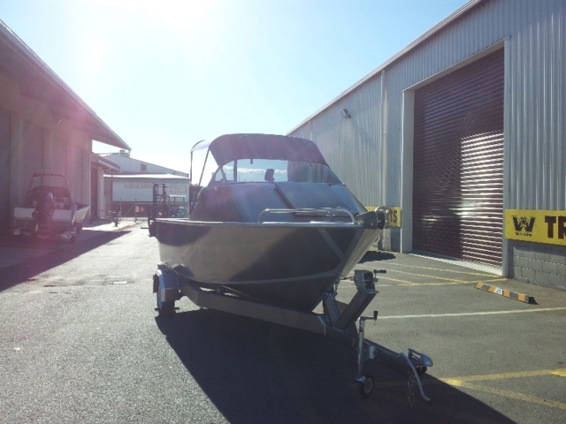 Kingfisher 535 Cuddy