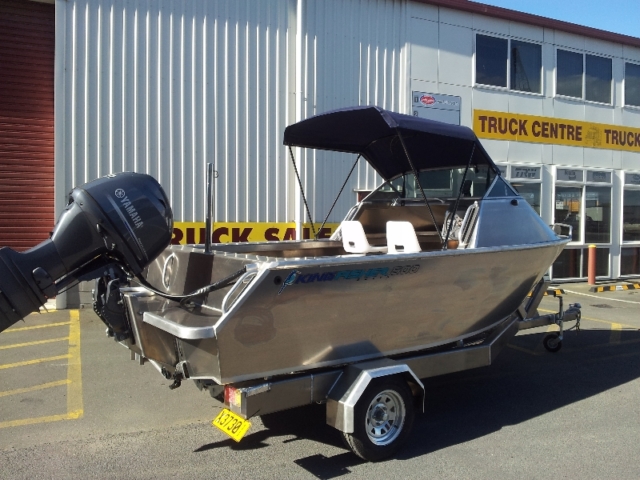 Kingfisher 535 Cuddy