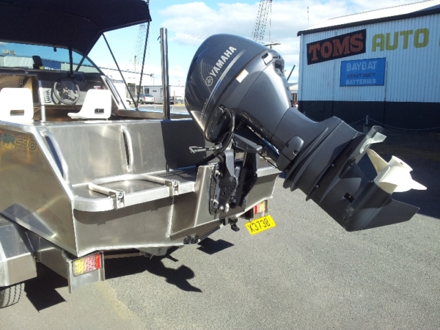 Kingfisher 535 Cuddy