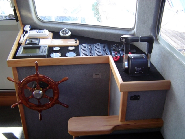 Leisure Cat Houseboats 11-12m Leisure Cat Houseboats