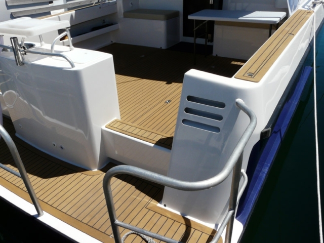 Roger Hill 10.8m Planing Cat