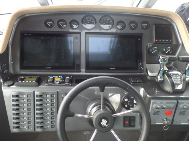 Kingfisher 1000 Powercat