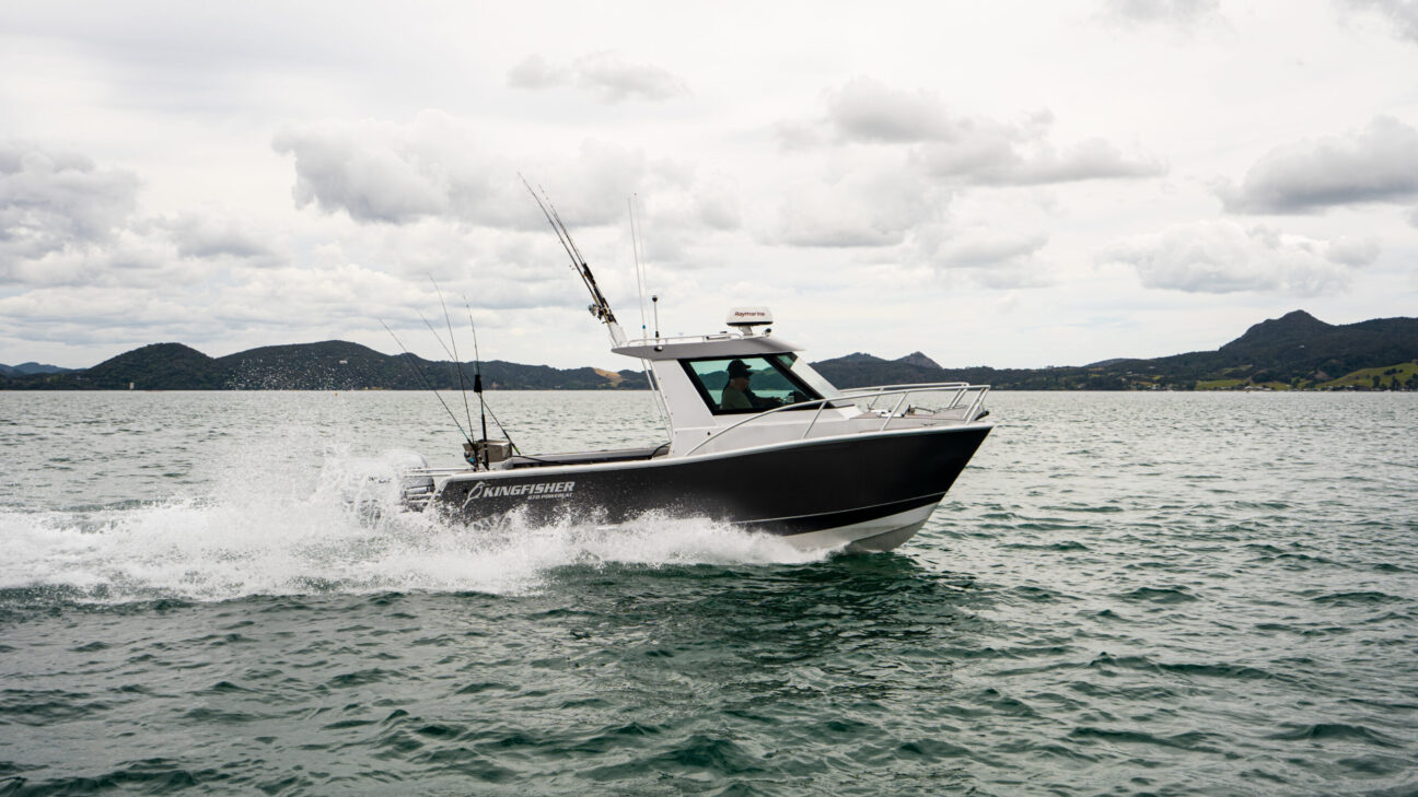 Kingfisher 670 Powercat