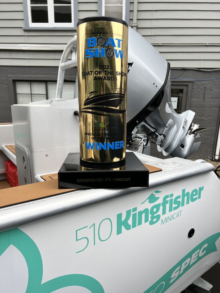 510 Minicat wins at boat show