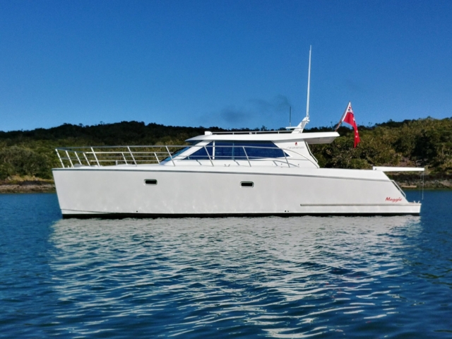 12m Semi Displacement Catamaran 12m Power Catamaran