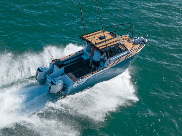 Spec Media – Kingfisher Powercat 670