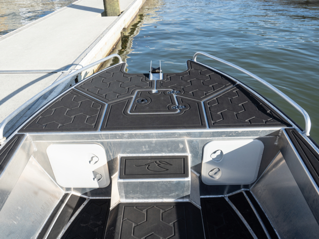 390 Powercat Side Console