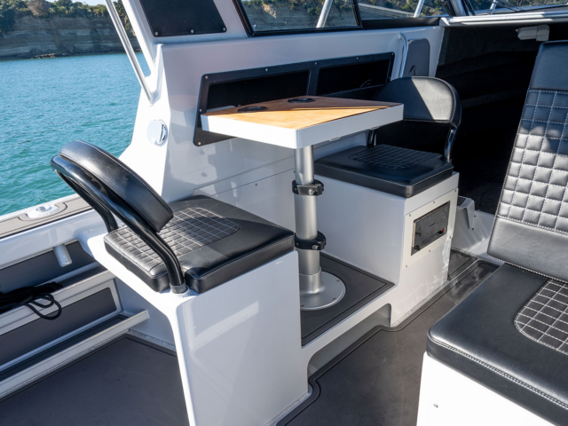 Kingfisher 730 Internal – _10