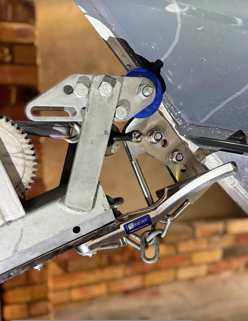 L&R Boat Latch Roller Extender - Image 2